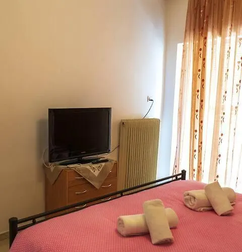 Athena's * Καρδίτσα