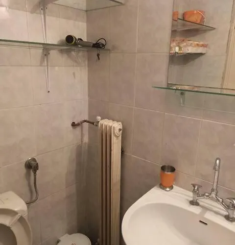 Διαμέρισμα Athena's *